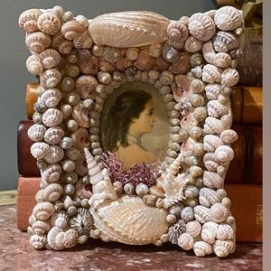 Mid 20th Century- Cameo Creations Shell Frame